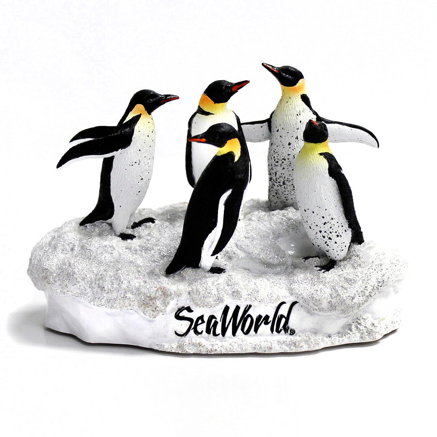 SeaWorld Painted Penguin Figurine 5"